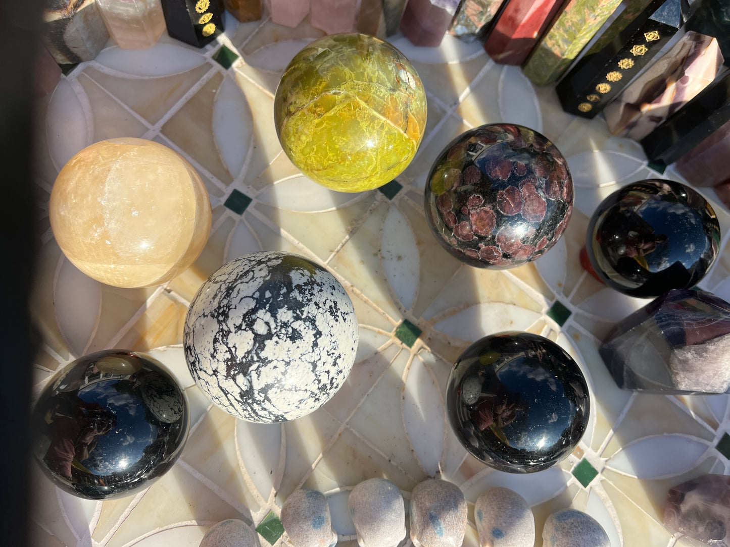 SUPER BULK DEAL,take all 89 crystal stones! Wow
π¨ INCREDIBLE 89 PCS DEAL!!