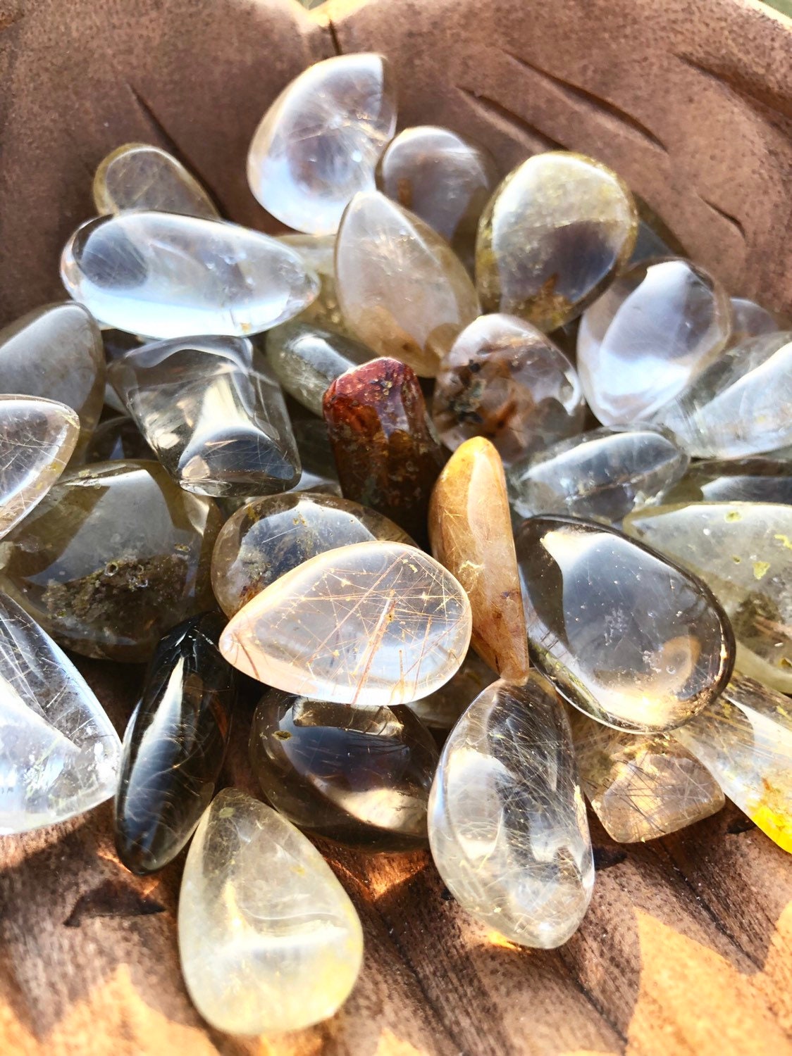 Bulk deal, Rutilite, cabs, top quality, assorted sizes, assorted shapes!!!