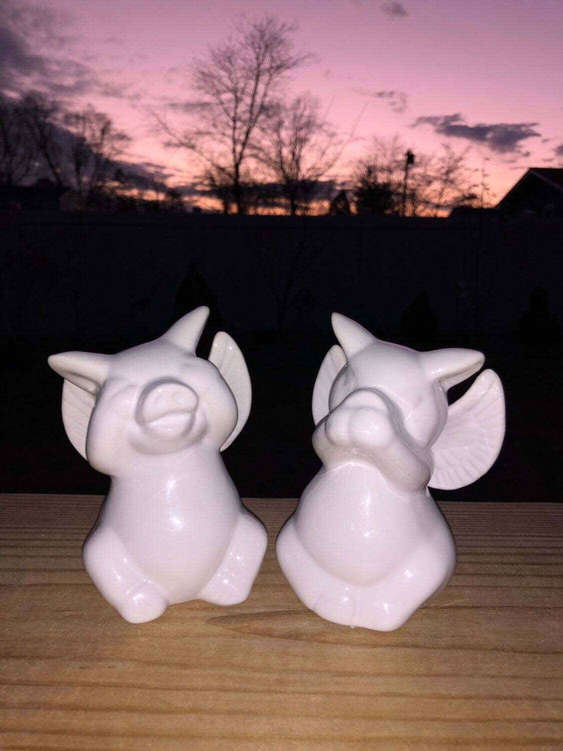 Piggies, porcelain, piggies