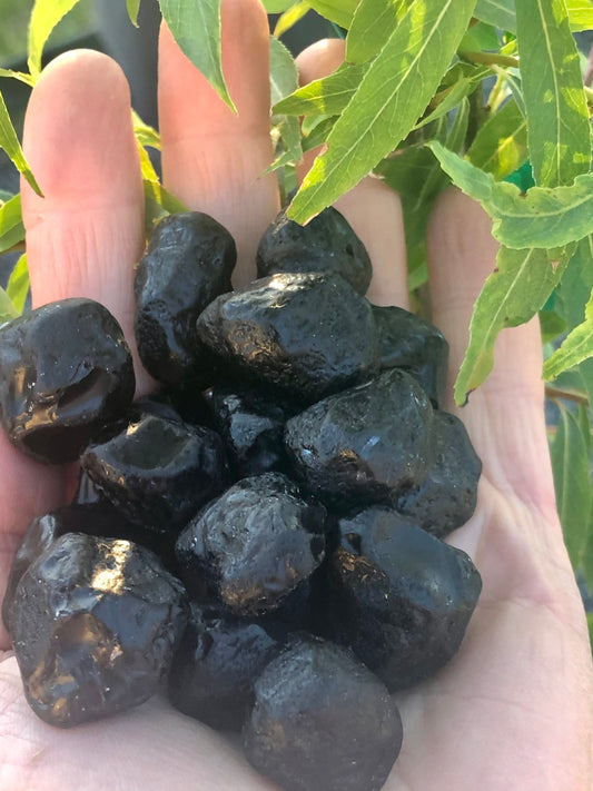 Apache tear, tumbles, grounding, natural crystals!!